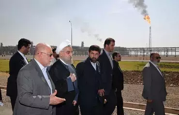 The project to develop two major oil fields in Iran was agreed upon with China under former Iranian president Hassan Rouhani, seen here at Yadavaran oil field in November 2016. [president.ir]