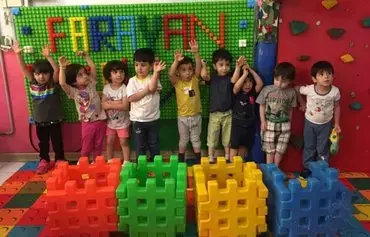 The Iranian regime has announced a ban on the teaching of all foreign languages in public preschools and elementary schools, a move many experts oppose. [Farda-ye-Eqtesad]